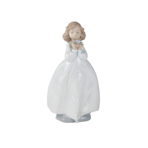 Statuette Nao "Girl with flowers"